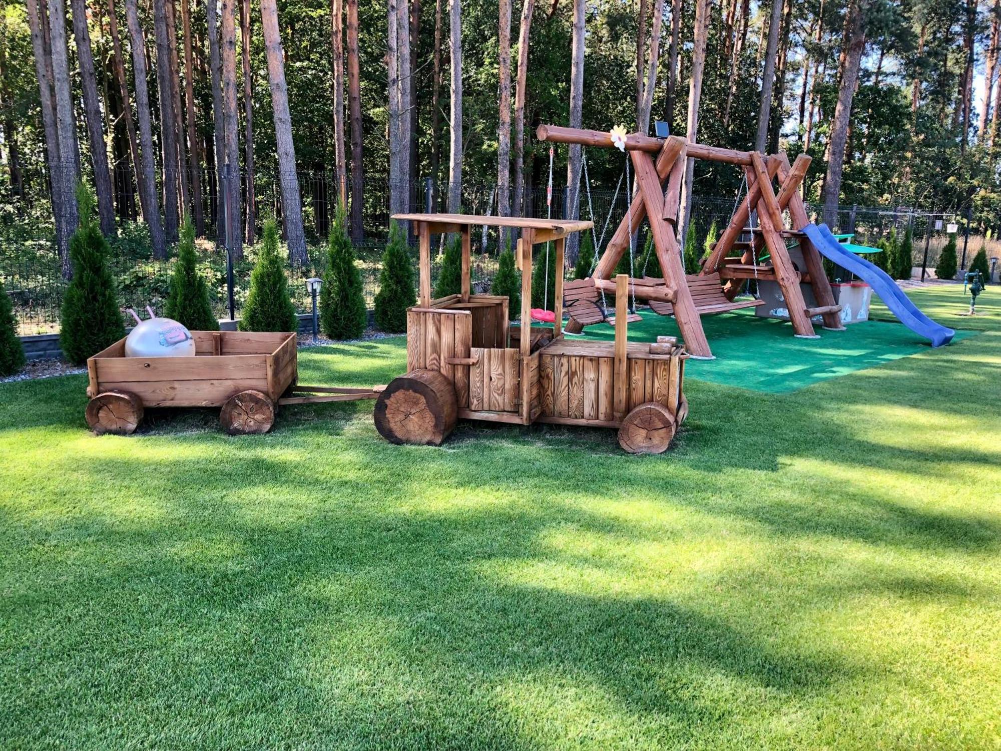 Dom Wakacyjny Zloto Polnocy Na Wylacznosc, Parking, Plac Zabaw, Tarasy Karwieńskie Błoto Εξωτερικό φωτογραφία